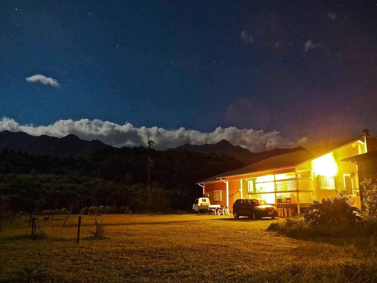 Cottage Orange House Yakushima Yakushima  Buitenkant foto